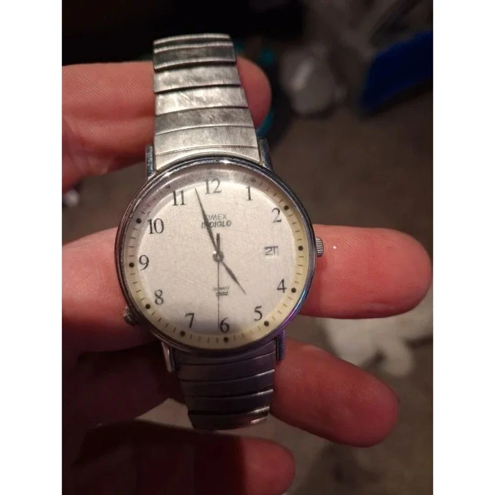 Early 1990's Classic Stainless Steel Vintage Digiglo Timex Watch